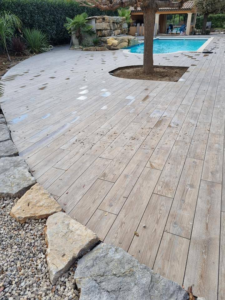 dallage plage de piscine